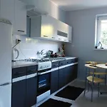 Ivihouse